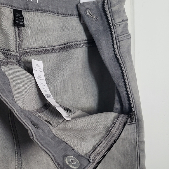 High-Rise Sailor Button Curvy Skinny Jeans Size 10S - Picture 10 of 15